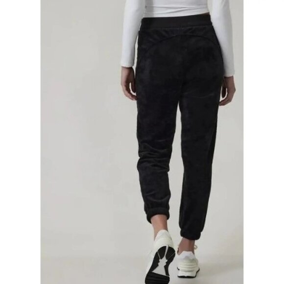 Athleta Double Cozy Karma Jogger Pants M Black Velour Fleece Lined Warm Bottoms - Picture 3 of 12